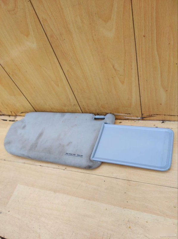 Козырек солнцезащитный правый Tucson JM