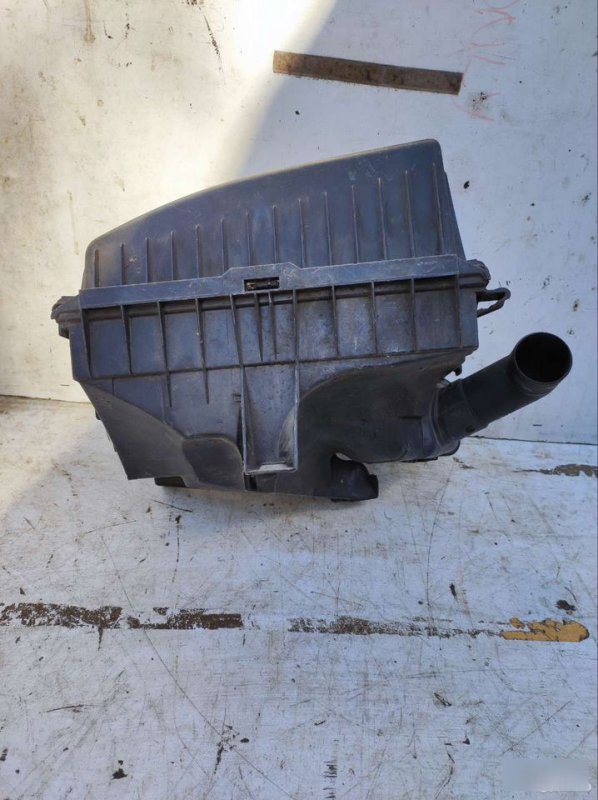 Корпус воздушного фильтра S80 2003-2006