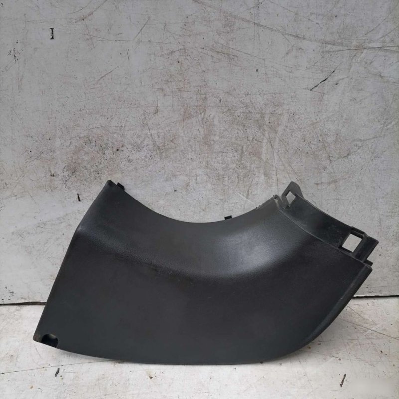 Накладка стойки передняя правая Honda Civic 4D 83113SNA Б/У