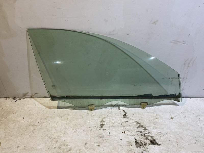 Стекло переднее правое Nissan Teana 2005-2008 J31 Б/У