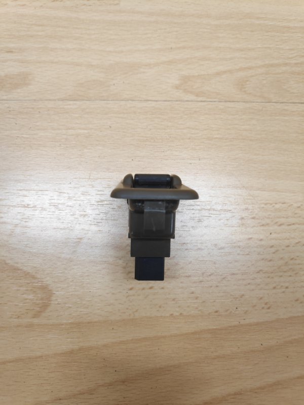 Блок управления стеклоподъемниками задний Pajero 2 6g74 Блок управления стеклоподъемниками задний Pajero 2 6g74