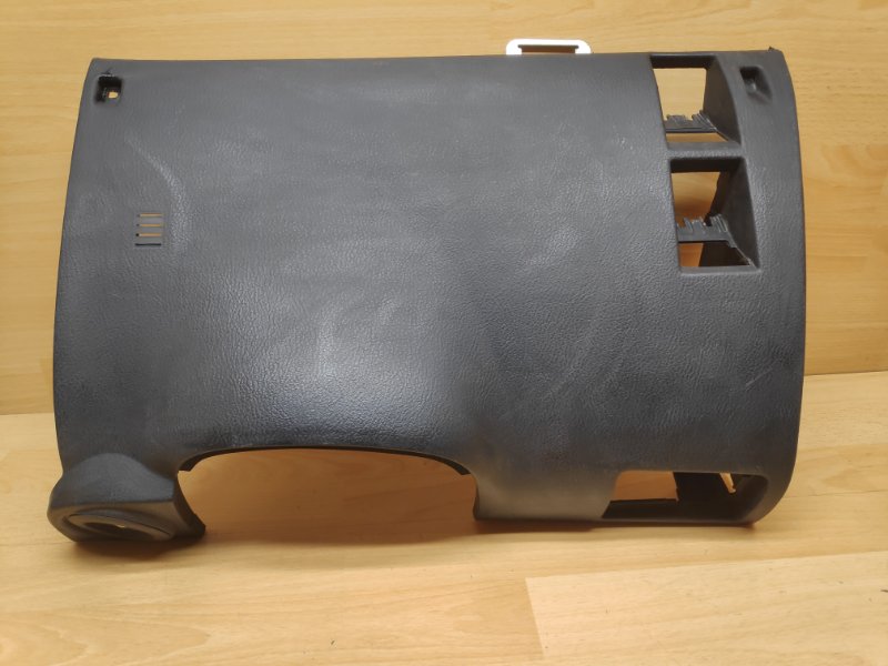 Накладка под торпедо левая Rexton 1