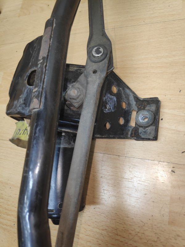 Трапеция дворников 80 B3 B3