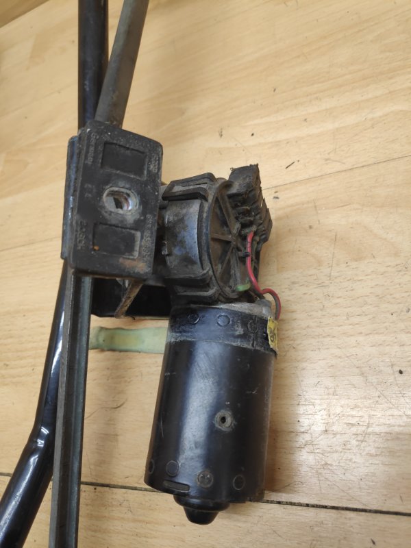 Трапеция дворников 80 B3 B3