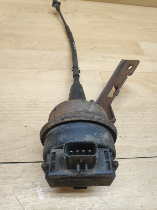 Моторчик привода круиз-контроля Dodge Caravan 3 3.0 EFA