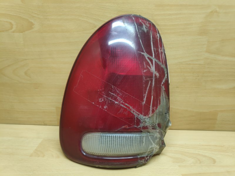 Фонарь заднего хода задний левый Dodge Caravan 3 4576363 Б/У