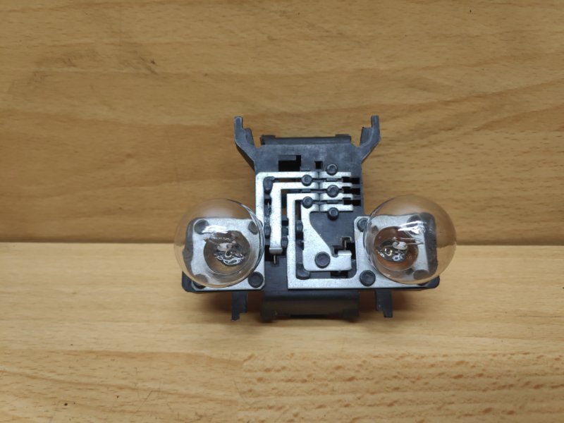 Плата фонаря задняя Renault Megane 7701042634 Б/У