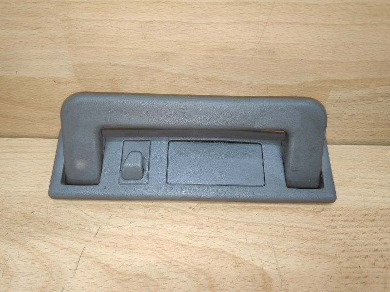 Ручка потолка Audi 80 B3 B4 895857667 Б/У