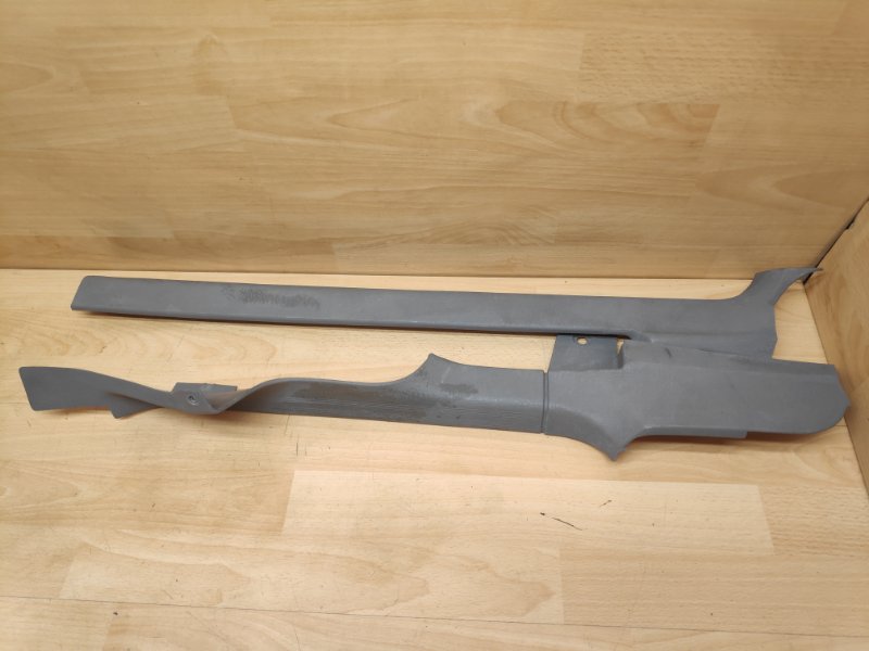 Накладка порога внутренняя правая Audi 80 B3 B4 893853906A Б/У
