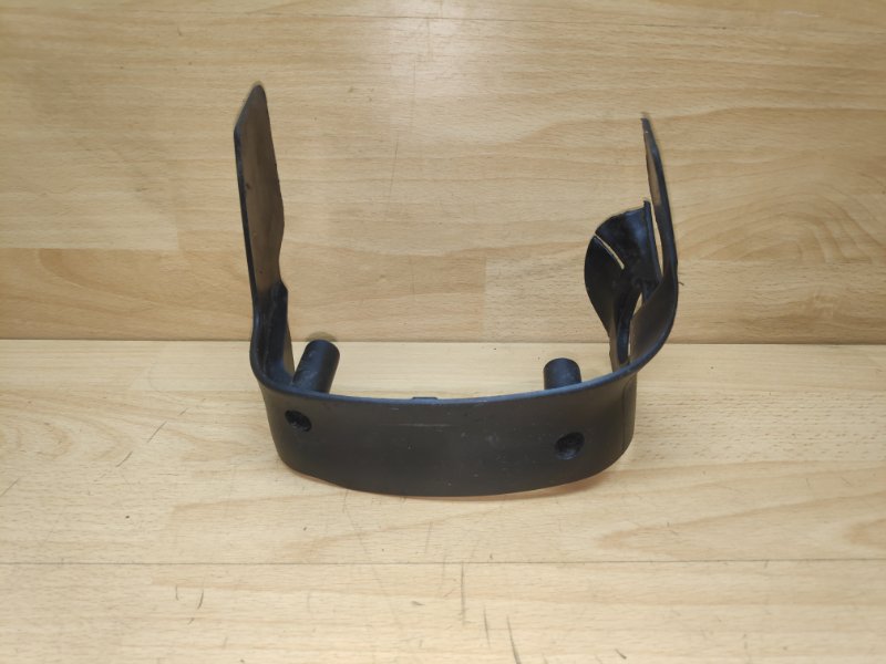 Кожух рулевой колонки Dodge Caravan 3 4680179 Б/У
