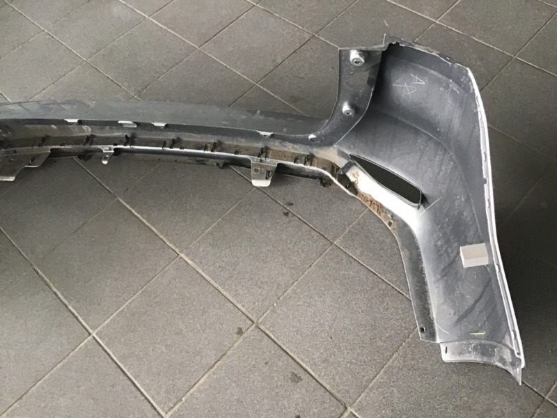 Бампер задний Toyota Fortuner II Бампер задний Toyota Fortuner II