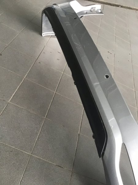 Запчасть накладка бампера задняя Toyota Fortuner 2015- II 521690K170 Б/У Накладка бампера задняя Toyota Fortuner 2015- II 521690K170 Б/У