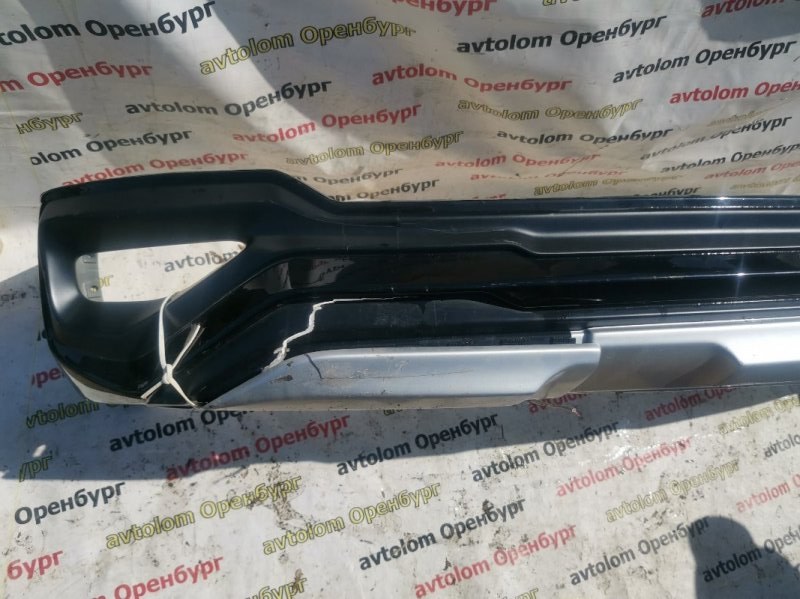 Запчасть накладка бампера задняя Toyota Fortuner PC1580K004 Б/У Накладка бампера задняя Toyota Fortuner PC1580K004 Б/У