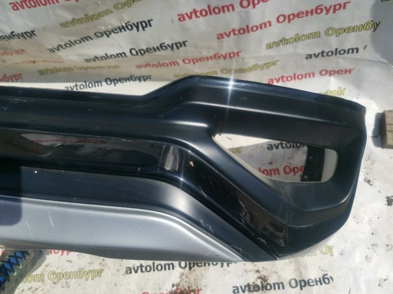 Накладка бампера задняя Toyota Fortuner Накладка бампера задняя Toyota Fortuner