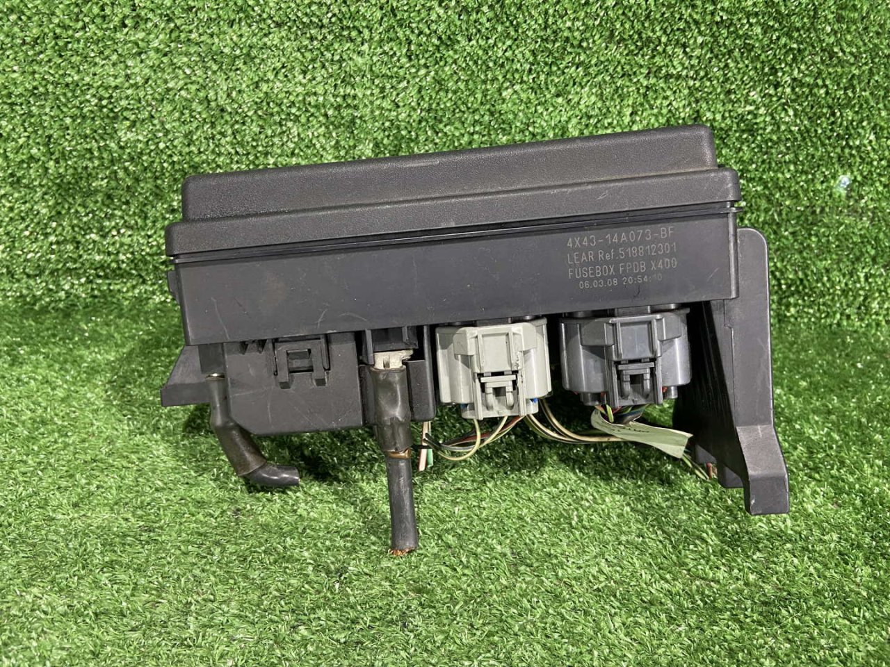 Блок предохранителей X-TYPE 2 008 X400 AJ20