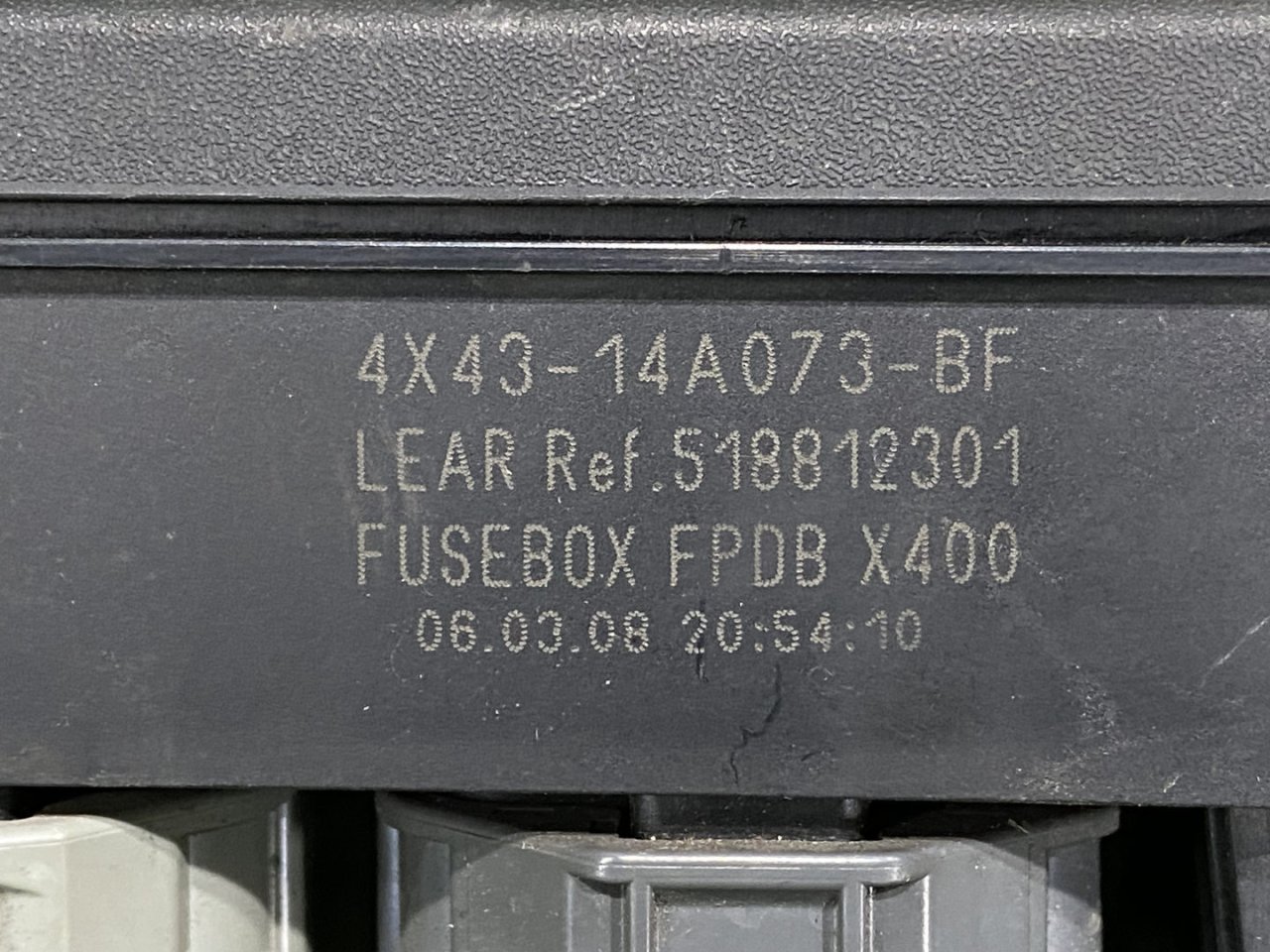 Блок предохранителей X-TYPE 2 008 X400 AJ20