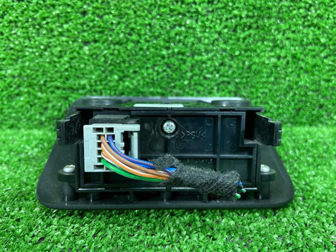Кнопка стояночного тормоза XC60 2012 DZ47 B4204T7 Кнопка стояночного тормоза XC60 2012 DZ47 B4204T7