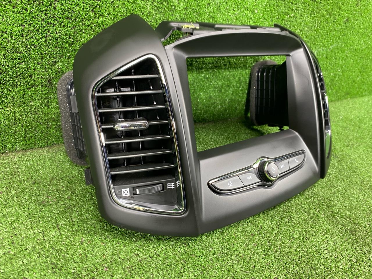 Консоль магнитофона CAPTIVA 2017 C140 LE9 Консоль магнитофона CAPTIVA 2017 C140 LE9