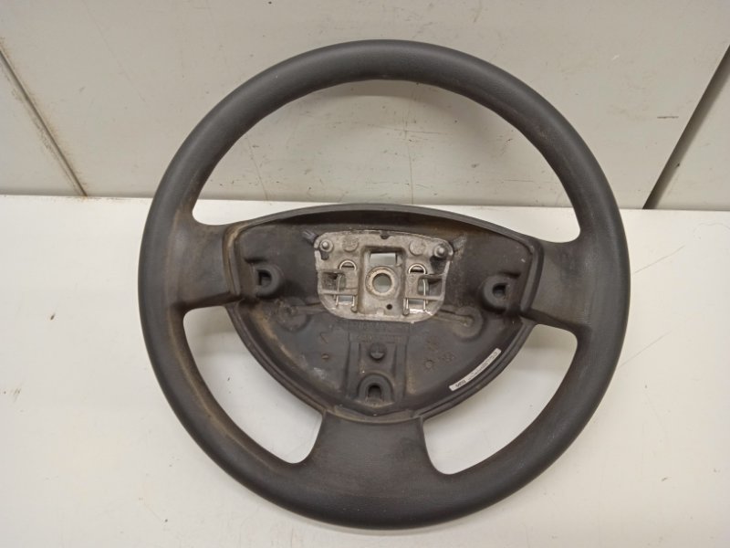 Руль Lada Largus (б/у) Руль Lada Largus (б/у)