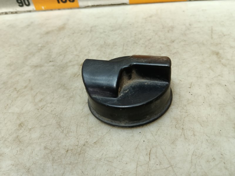 Крышка бензобака Samand 2007 1.8