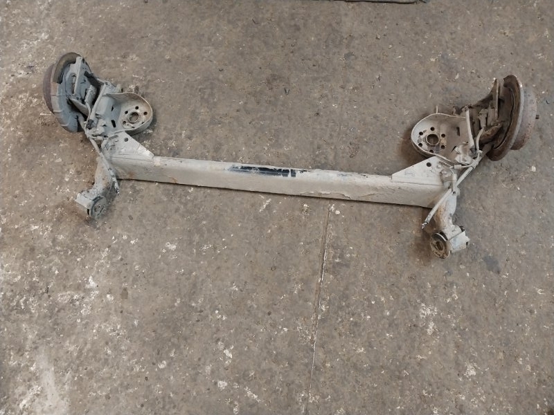 Балка задняя Kia Rio 2006 2 1.4 551001G200 Б/У