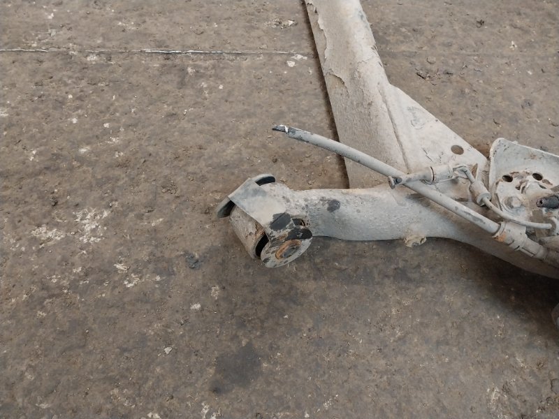 Балка задняя Rio 2006 2 1.4