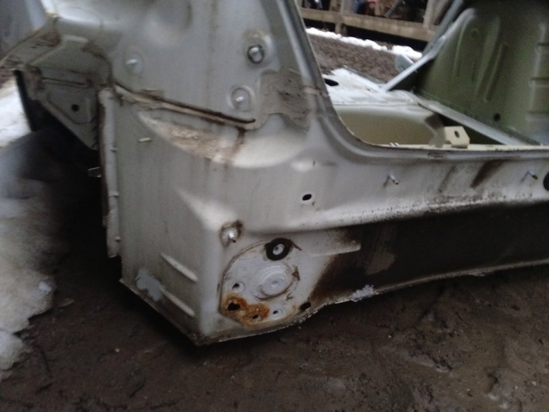 Задняя часть с крыльями C4 2016 2 1.6