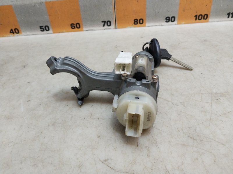 Замок зажигания Rio 2006 2 1.4