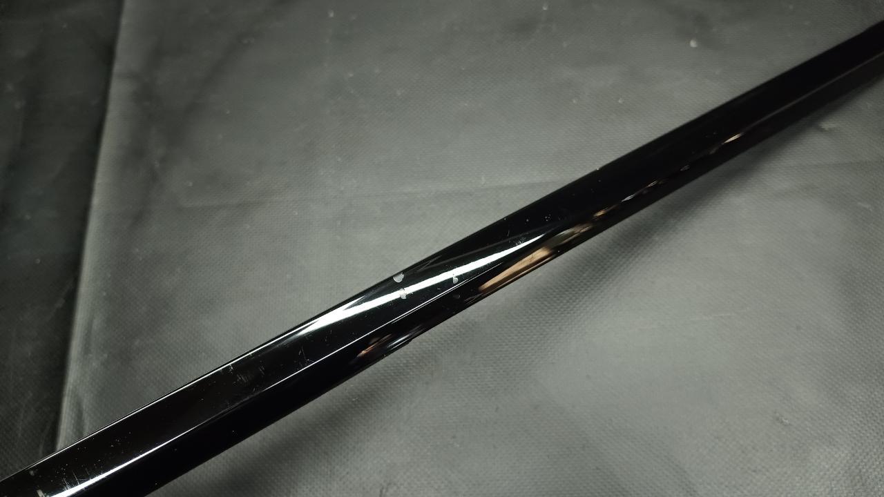 Накладка двери задняя правая LAND ROVER R Накладка двери задняя правая LAND ROVER R