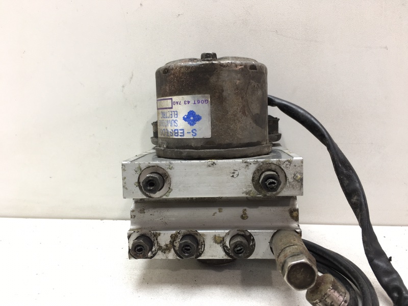Блок abs Mazda Xedos 9 (б/у) Блок abs Mazda Xedos 9 (б/у)