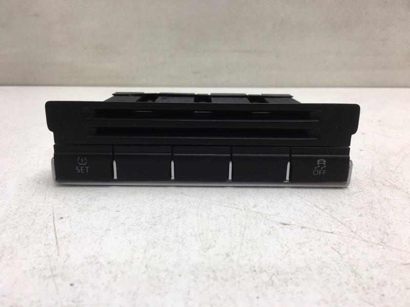 Кнопка ESP Volkswagen Tiguan 2.0 TDi 5N2927132AG Б/У