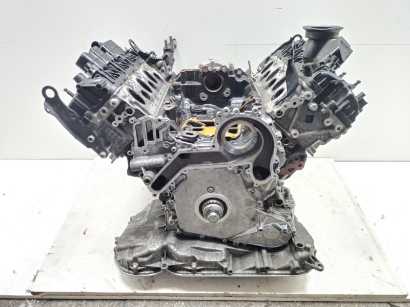 Двигатель DHX Audi Q7 2019 4M 3.0 TDi 059100040J Б/У