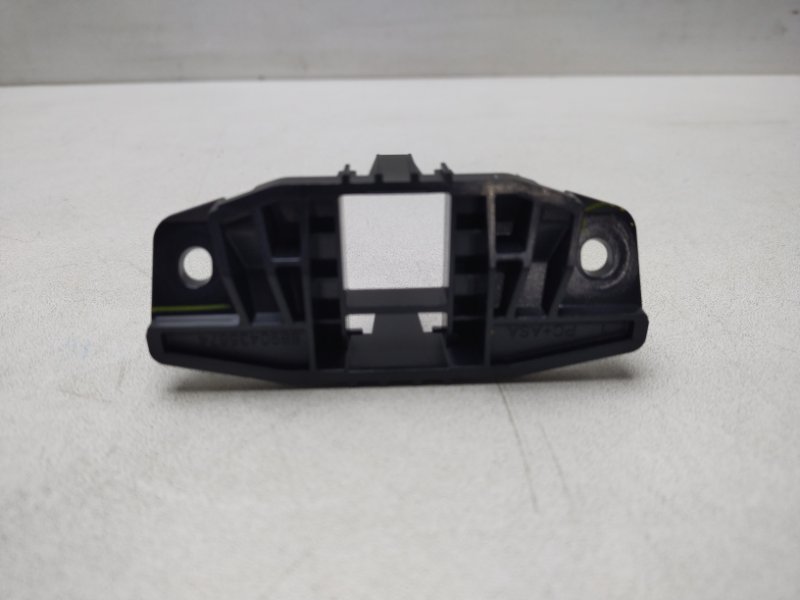 Кронштейн камеры кругового обзора Geely Monjaro 6013044200 новая