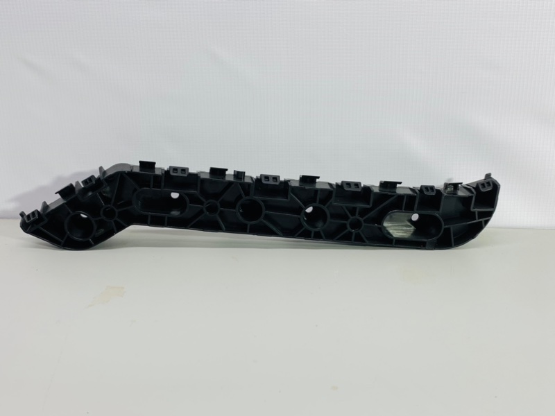 Кронштейн бампера задний правый Changan UNI-V 2804220-DE01 новая