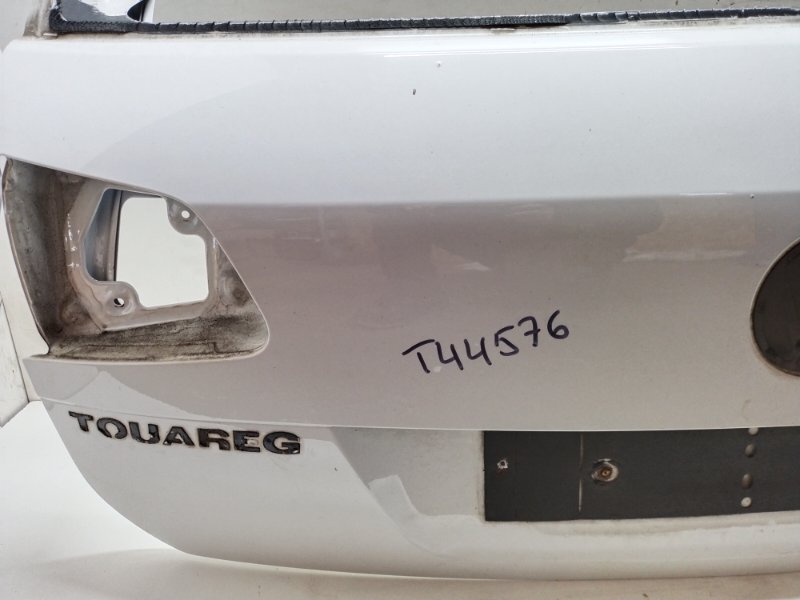 Крышка багажника задняя Touareg 2 NF 3.0 TDi
