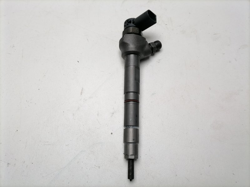 Форсунка Amarok 2009 2.0 TDI