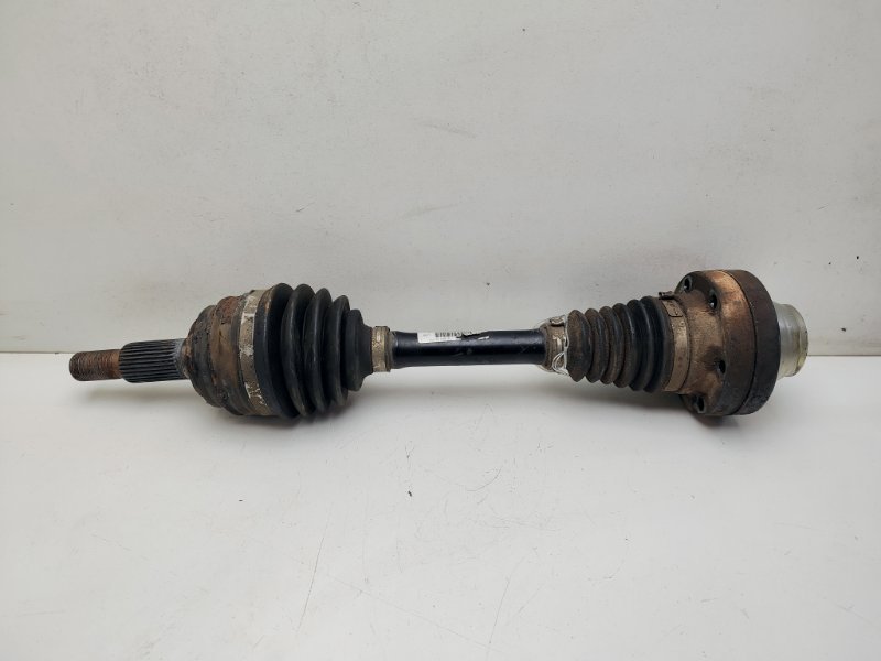Привод передний Volkswagen Touareg 2 NF 3.0 TDi 7P0407271B Б/У