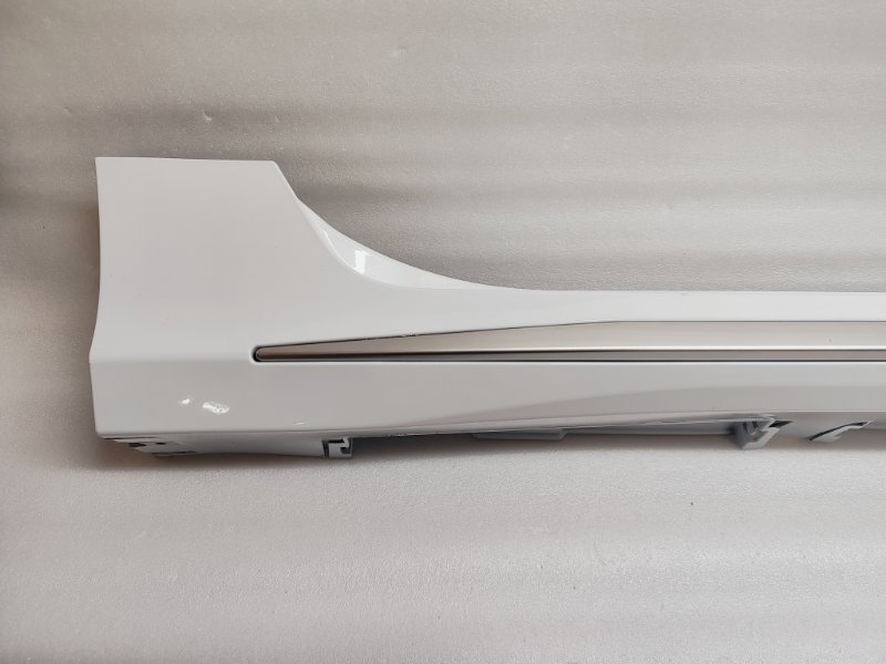 Накладка порога правая Chery Arrizo 8