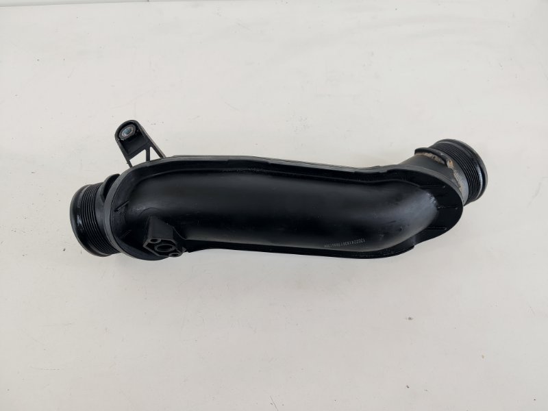 Патрубок интеркулера Volkswagen Touareg 2 NF 3.0 TDi 7P0145795 Б/У