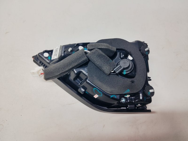 Фонарь задний задний левый Coolray Фонарь задний задний левый Coolray