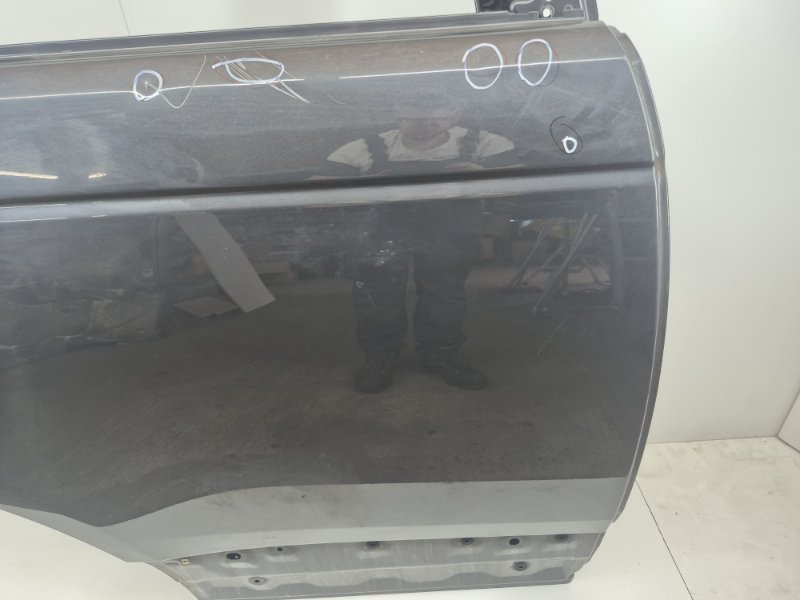 Дверь задняя правая Range Rover 3.0 TDi