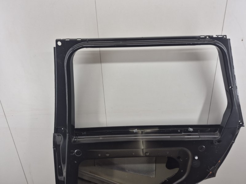 Дверь задняя правая Range Rover 3.0 TDi
