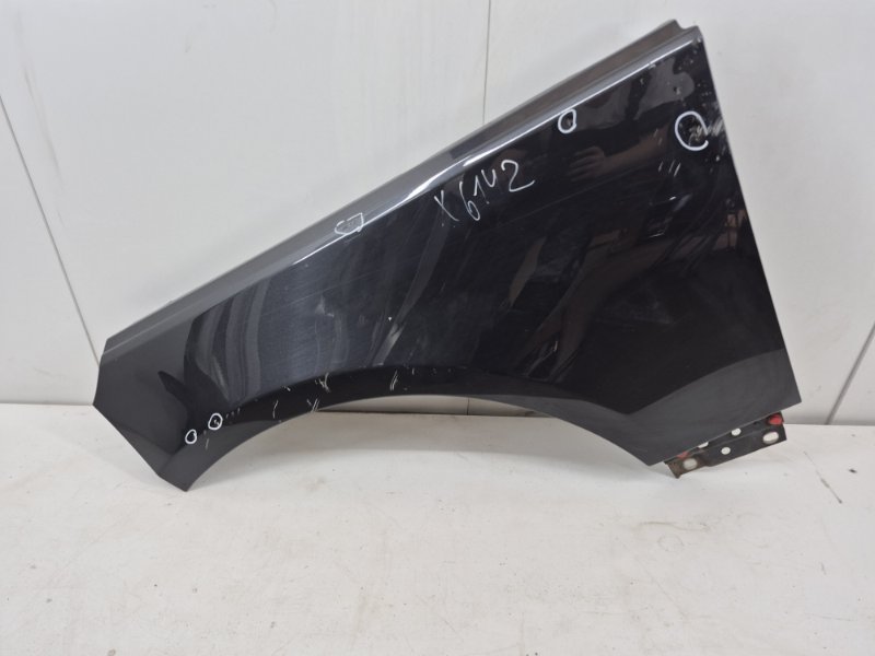 Крыло переднее левое Land Rover Range Rover 3.0 TDi LR061809 Б/У