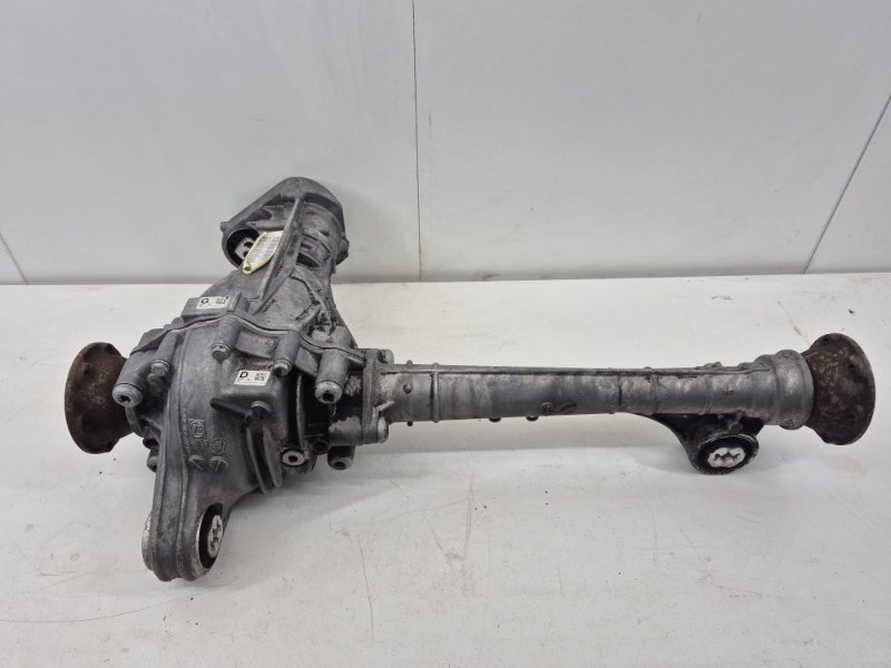 Редуктор передний Volkswagen Touareg 2 NF 3.0 TDi 0BM409505L Б/У