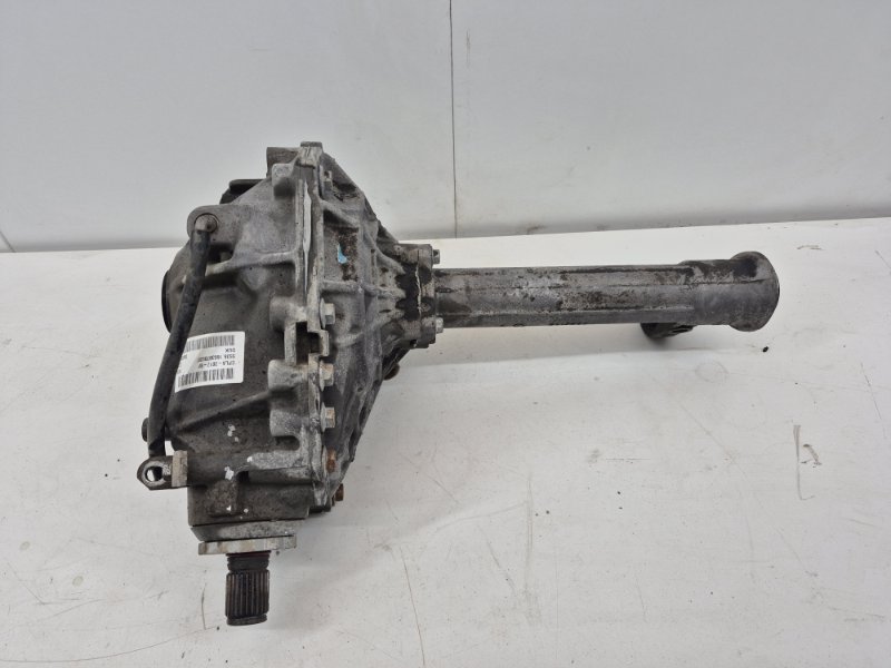 Редуктор передний Land Rover Range Rover 3.0 TDi LR066511 Б/У