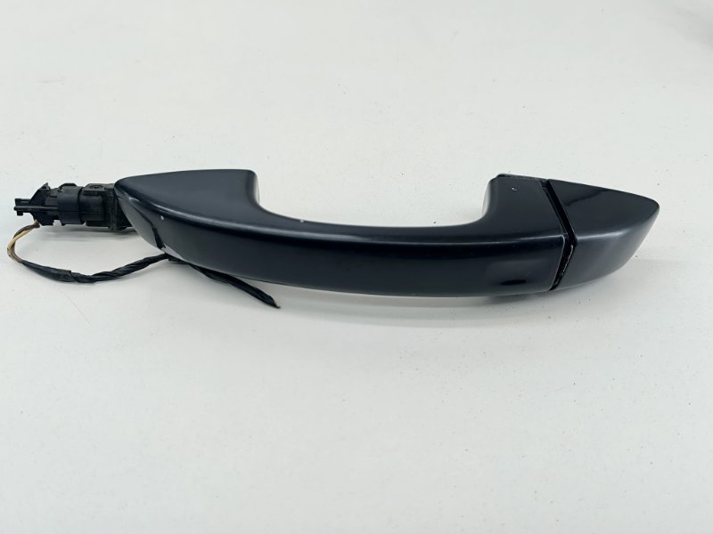 Ручка двери внешняя левая Volkswagen Touareg 2 NF 4.2 7P6837205G Б/У