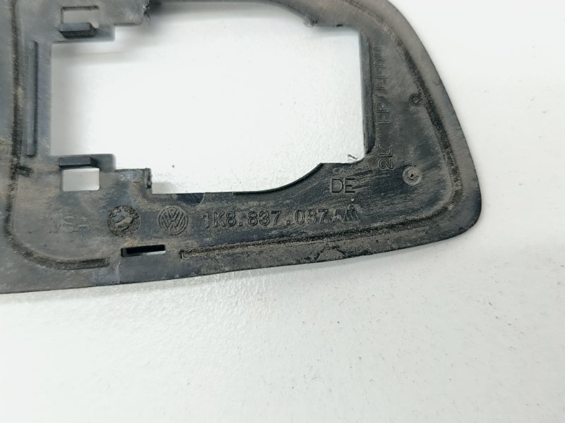 Ручка двери внешняя левая Touareg 2 NF 4.2