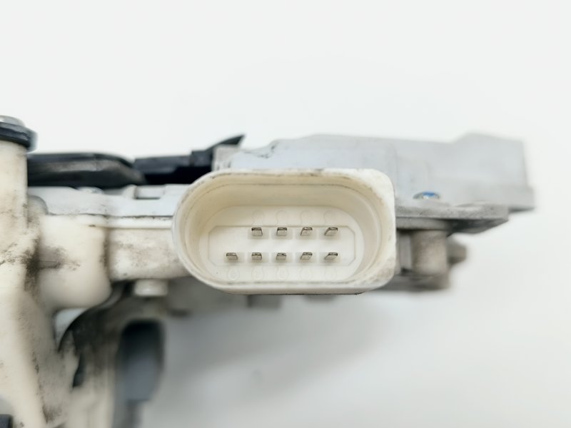 Замок двери задний левый Touareg 2 NF 4.2 Замок двери задний левый Touareg 2 NF 4.2