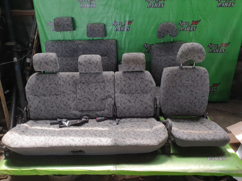 Сиденья комплект Mitsubishi Delica P35W 4D56 1997 (б/у)