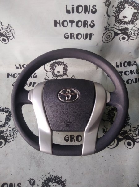 Руль Toyota Aqua NHP10 (б/у) Руль Toyota Aqua NHP10 (б/у)